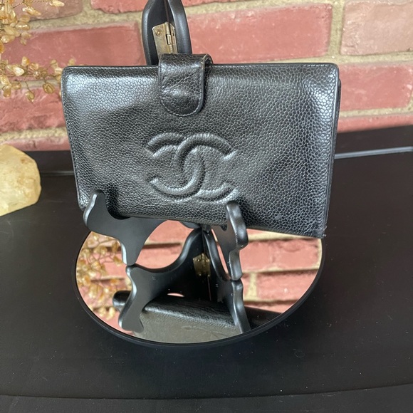 🔥Authentic🔥 Chanel🔥 black 🔥long wallet🔥 - Picture 4 of 6